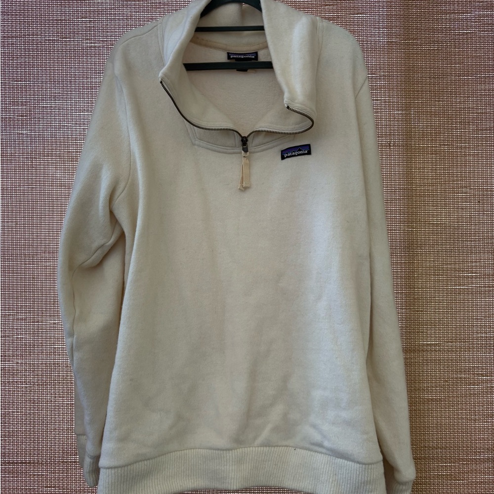 Patagonia Off-White Fleece Pullover